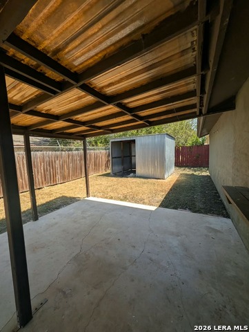 6807 Blue Lake Dr Property Photo 20