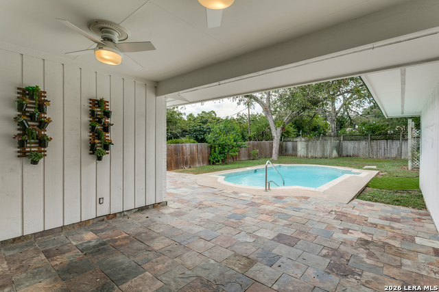 538 Oakleaf Dr Property Photo 22