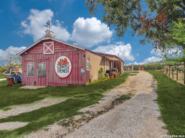 8161 State Highway 16 Property Photo 14