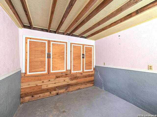 808 W French Pl Property Photo 31