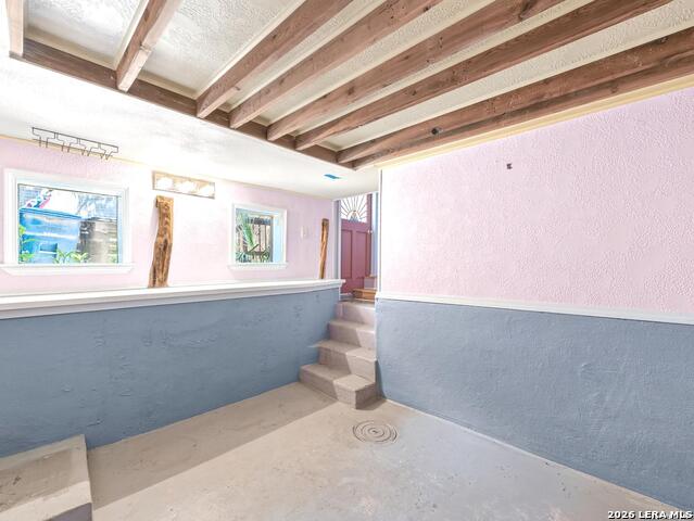 808 W French Pl Property Photo 32