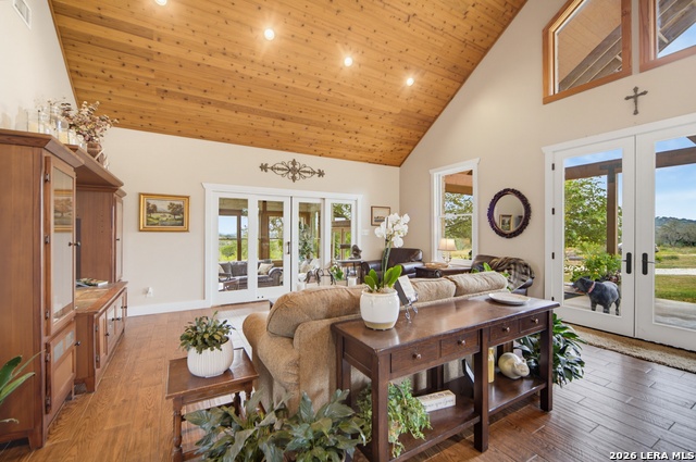 493 Lazy Valley Property Photo 8