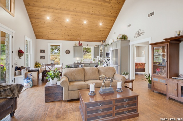 493 Lazy Valley Property Photo 34