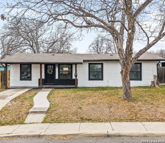 1031 Thorain Property Photo 2