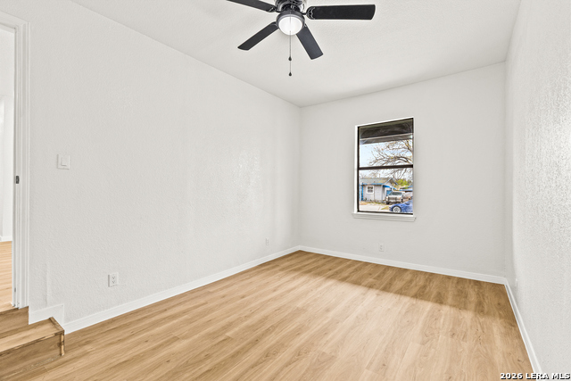 1031 Thorain Property Photo 27