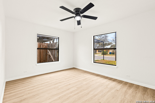 1031 Thorain Property Photo 34