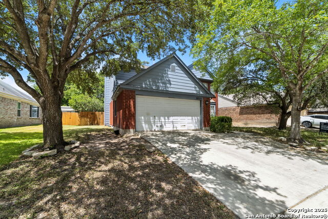 10315 Mustang Ridge Rd Property Photo 2