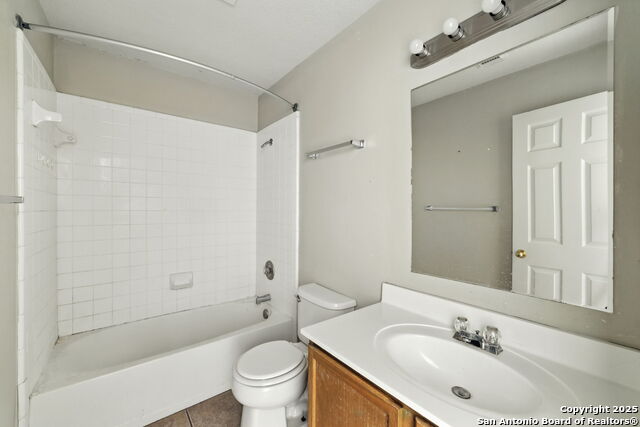 10315 Mustang Ridge Rd Property Photo 16