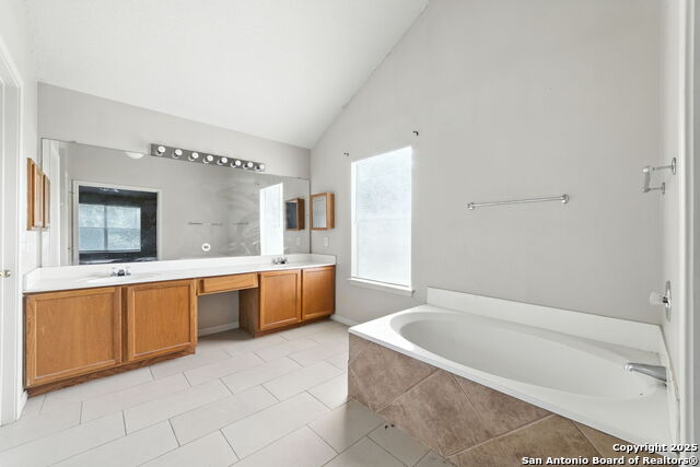 10315 Mustang Ridge Rd Property Photo 18