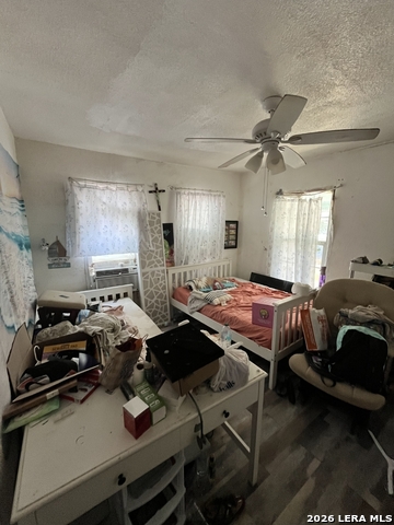 927 Bailey Ave Property Photo 7