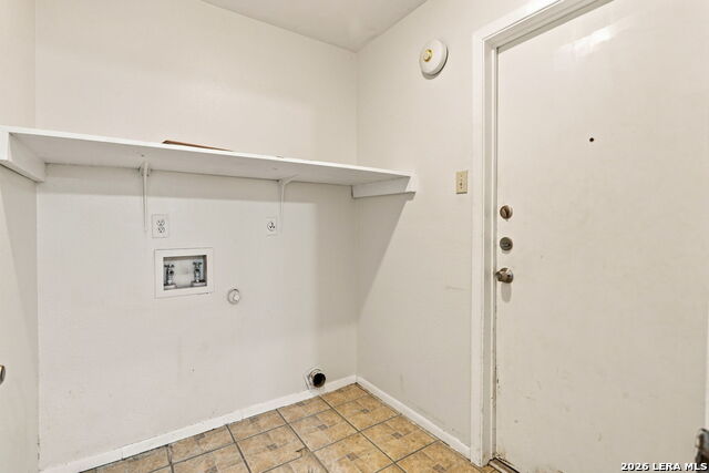 6803 Columbia Ridge Dr Property Photo 11
