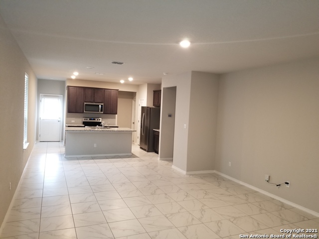 6123 Longhurst Way Property Photo 18
