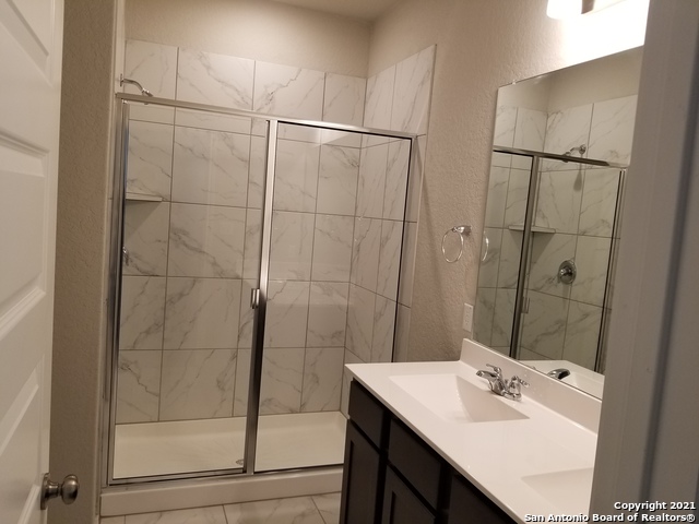 6123 Longhurst Way Property Photo 23