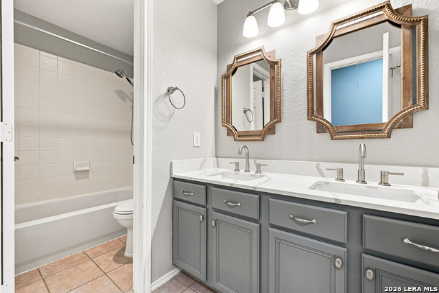 2448 Woodbridge Way Property Photo 25