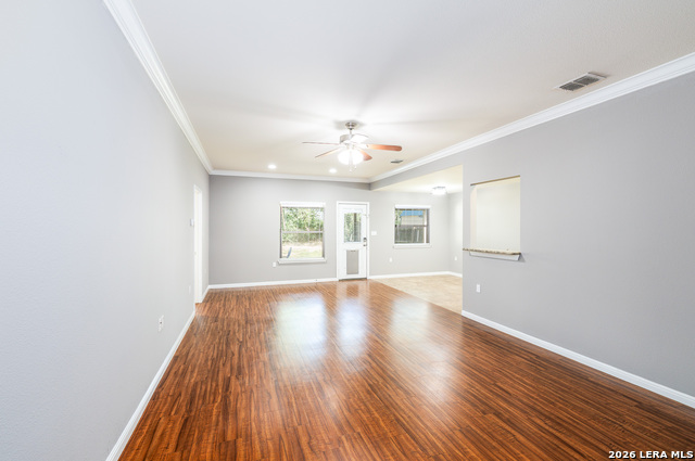 186 Talon Property Photo 3