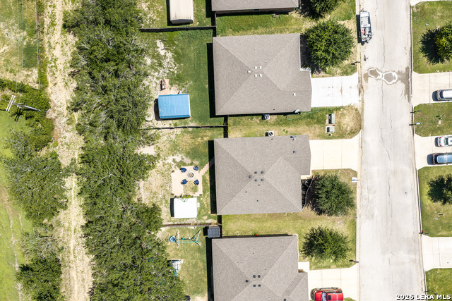 186 Talon Property Photo 38