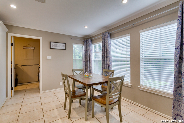 2422 Newoak Park Property Photo 8