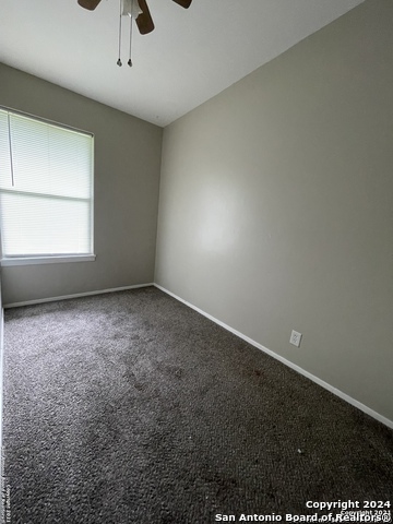 130 Ashford Dr Property Photo 14