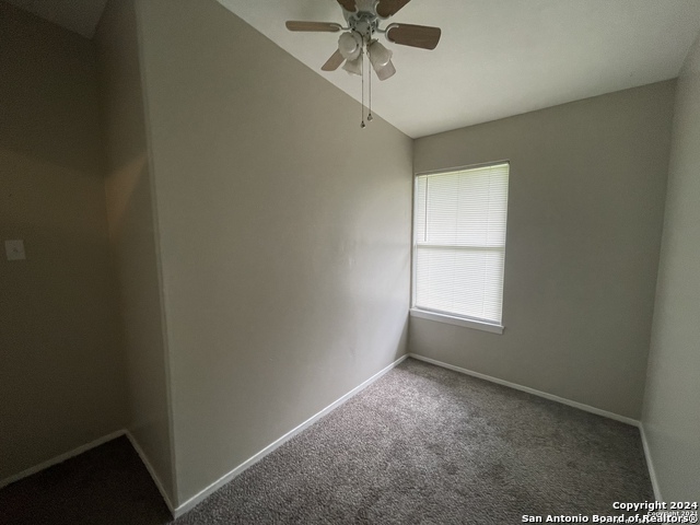 130 Ashford Dr Property Photo 15