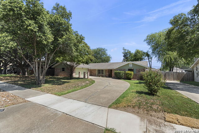 8610 Dudley Dr Property Photo 2