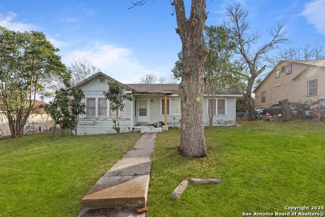 1932 E Highland Blvd Property Photo 1