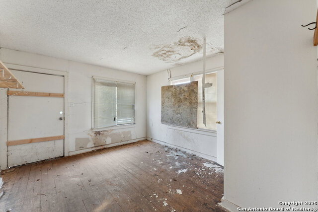 1932 E Highland Blvd Property Photo 13