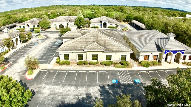 9643 Huebner Rd Property Photo 11