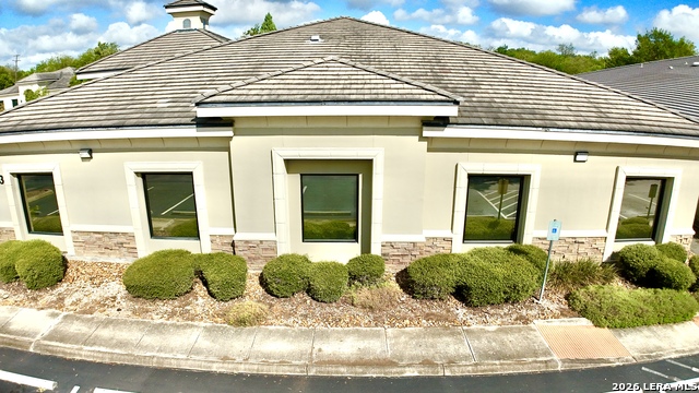 9643 Huebner Rd Property Photo 24
