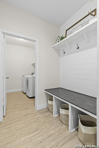 337 Aberdeen Property Photo 4