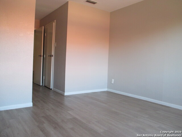 3243 Nacogdoches Rd Property Photo 10