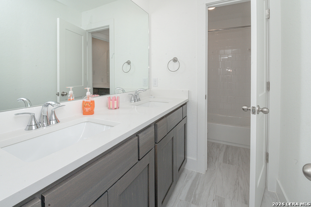 1660 Allington Park Property Photo 36