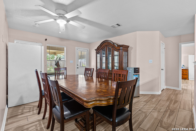 3526 Carruthers Oak Property Photo 16