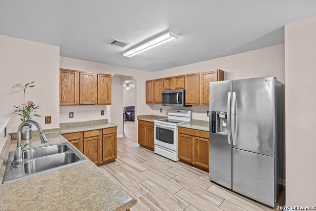 3526 Carruthers Oak Property Photo 17