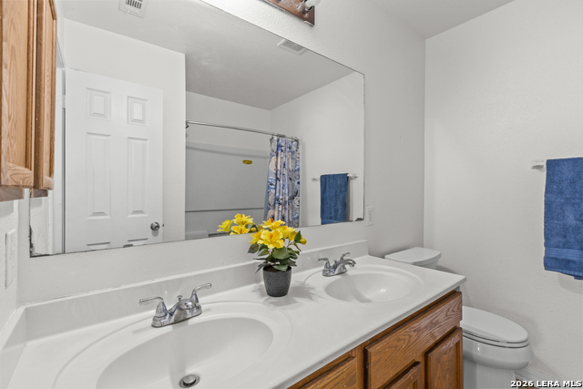 3526 Carruthers Oak Property Photo 28