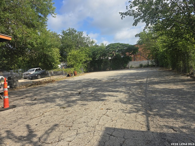 1307 Culebra Rd Property Photo 5