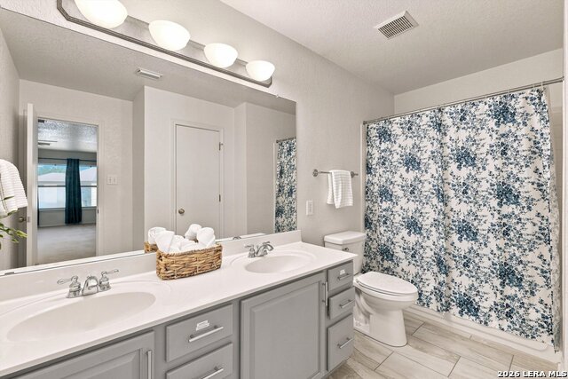 7622 Barking Creek Property Photo 24