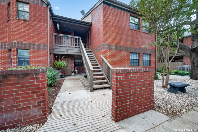 7930 Roanoke Run Property Photo 1
