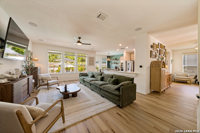 6343 Hibiscus Fls Property Photo 6