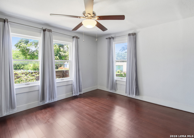 1025 Dawson St Property Photo 19