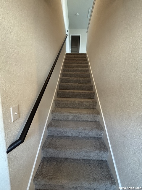 6442 Greensleeves Property Photo 16