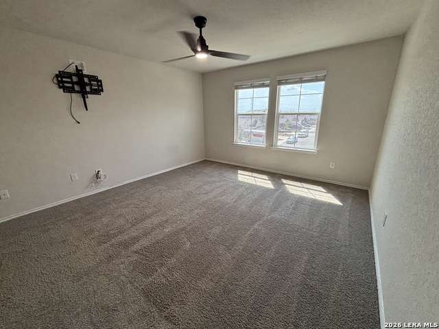 6442 Greensleeves Property Photo 21
