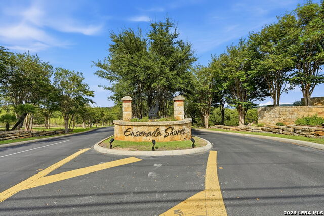 422 Cielo Vis Property Photo 2