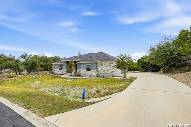 422 Cielo Vis Property Photo 4