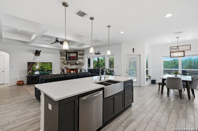 422 Cielo Vis Property Photo 11