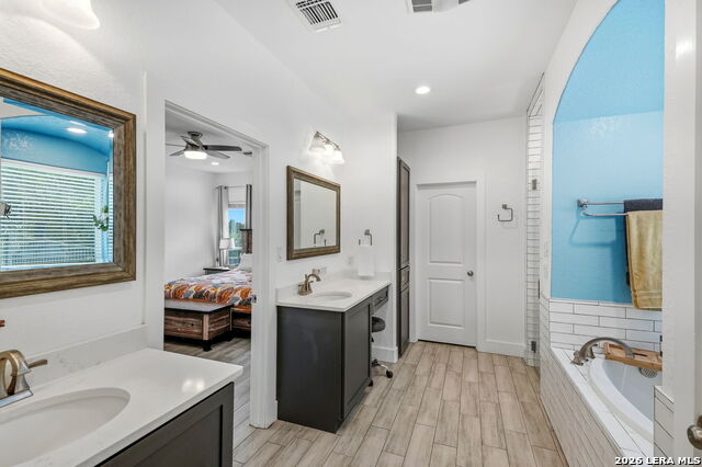 422 Cielo Vis Property Photo 16