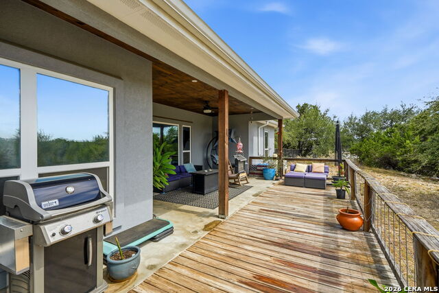 422 Cielo Vis Property Photo 27
