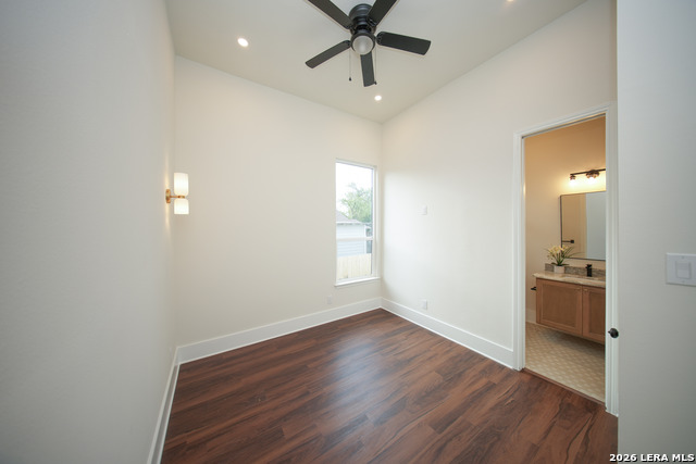 719 Dakota St Property Photo 25