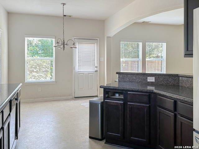 1730 Park Oak Dr Property Photo 5
