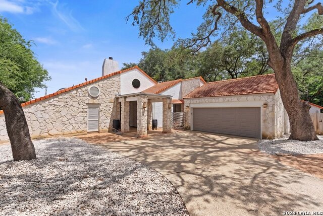 3915 Hunters Crest St Property Photo 1