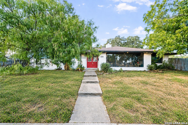 3105 Peachtree St Property Photo 1